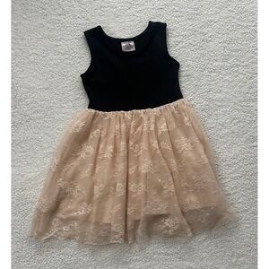 Girls Black & Gold Lace Dress
Tutu Fancy Princess Sleeveless Size 6 Whimsy